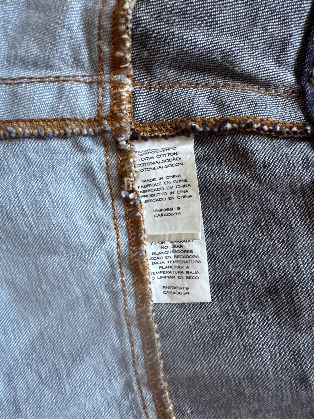 Marc Jacobs Color Warp Two Tone Denim Mini Skirt Blue Size 25 (US 2) - Picture 12 of 16